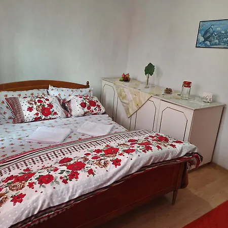 Taku Wonderful View Of Ohrid Villa Udenisht