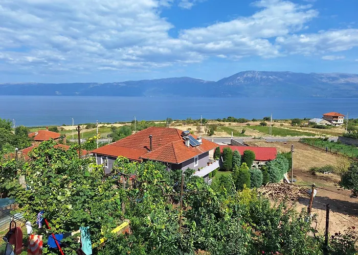 Taku Wonderful View Of Ohrid