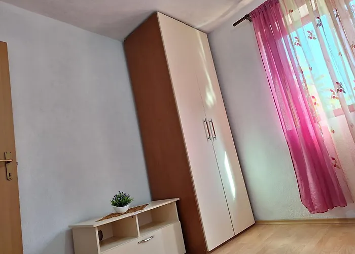 Taku Wonderful View Of Ohrid Villa Udenisht